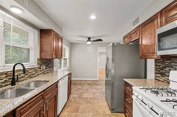 3 Nordell CT, Black Jack, MO 63033