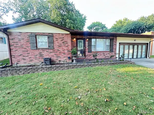 908 Crescent DR, Sikeston, MO 63801