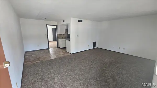 1908 Muren BLVD #6, Belleville, IL 62221