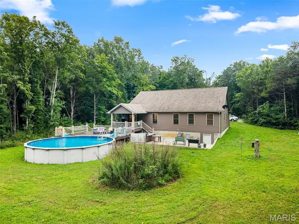 10341 Buck Run Dr, Cadet, MO 63630