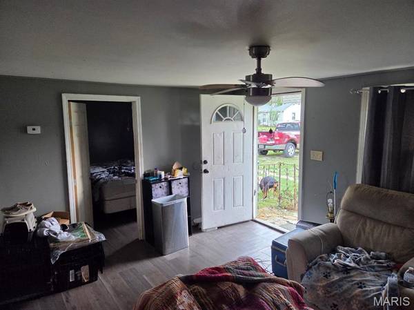 311 W 7th ST, Cahokia, IL 62206