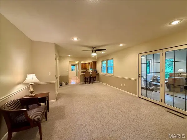 130 Pioneer TRL, Hannibal, MO 63401