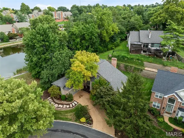 14360 Cedar Springs DR, Town And Country, MO 63017