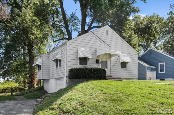 7724 Horatio DR, St Louis, MO 63121