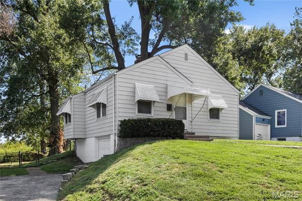 7724 Horatio DR, St Louis, MO 63121