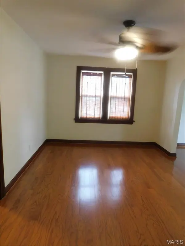 2904 Maywood AVE, St Louis, MO 63121