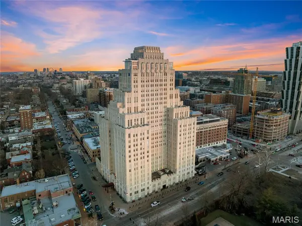232 N Kingshighway BLVD #1903, St Louis, MO 63108