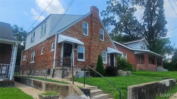 6714 Saint Louis AVE #2, St Louis, MO 63121