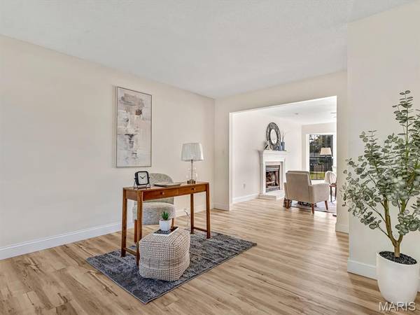 1013 S Walnut ST, O'fallon, IL 62269