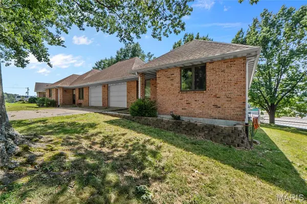 1509, 1511 Jessica ST, Cape Girardeau, MO 63701