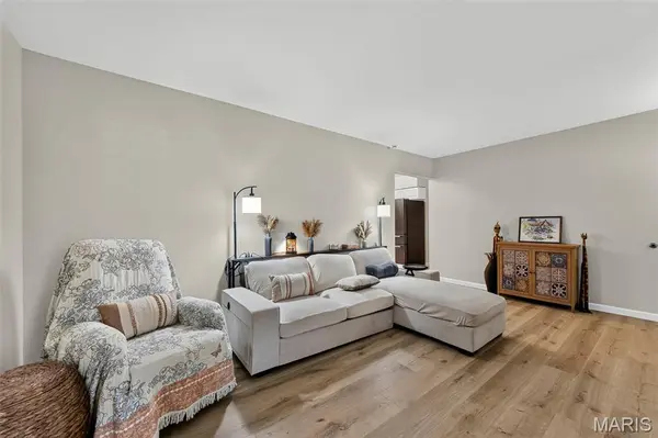 109 Dawn DR, Washington, MO 63090