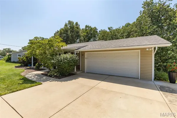 62 Pearl DR, Hillsboro, MO 63050