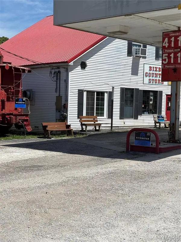 2569 Highway 32, Bixby, MO 65439