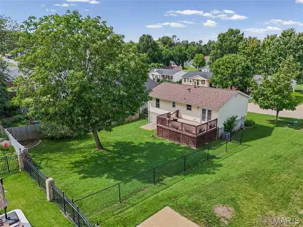 2116 Westmoreland DR, Imperial, MO 63052