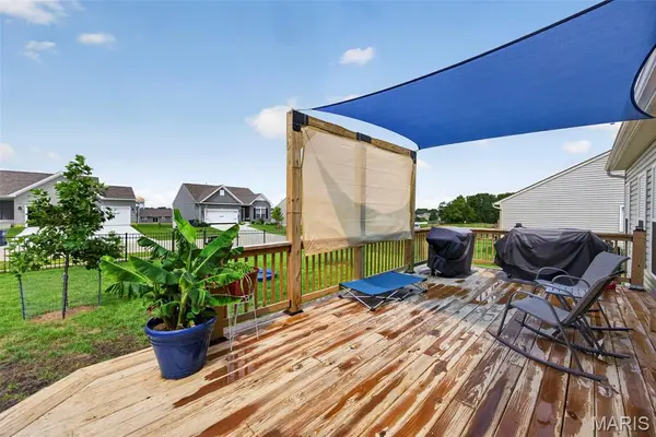 22707 Danison DR, Warrenton, MO 63383
