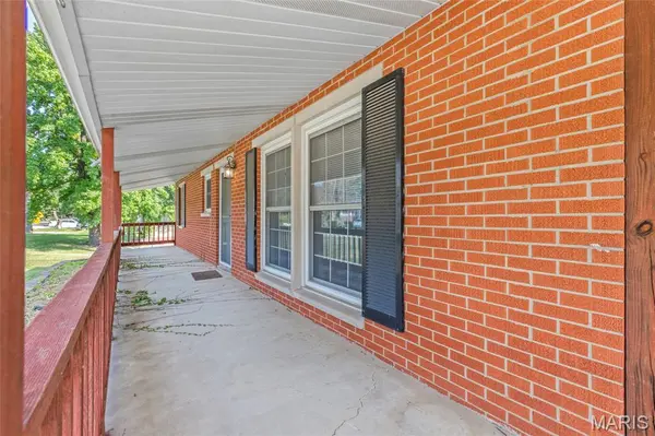 242 Massott RD, Festus, MO 63028