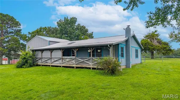 25740 Indianapolis DR, Marble Hill, MO 63764