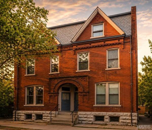 922 Allen AVE, St Louis, MO 63104