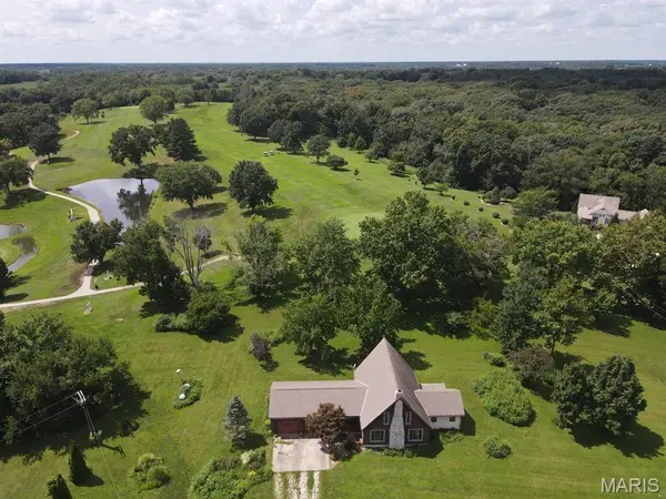 21553 State Highway B, Canton, MO 63435