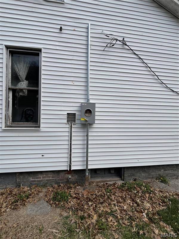 802 E D ST, Belleville, IL 62220
