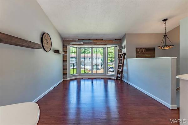 1208 Walnut DR, Arnold, MO 63010