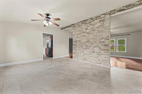 100 W Kentucky ST, Trenton, IL 62293