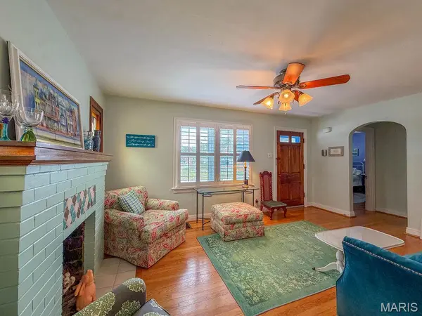 2601 Rockford AVE, Rock Hill, MO 63144