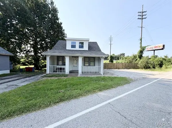4510-18 Green Park RD, St Louis, MO 63123
