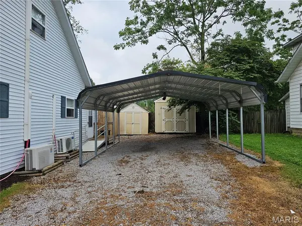 605 N Vine ST, Sparta, IL 62286