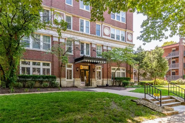 5330 Pershing #706, St Louis, MO 63112