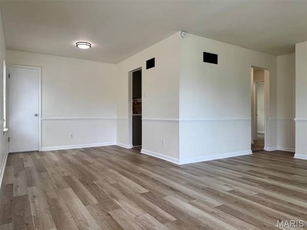 2516 Center AVE, Jennings, MO 63136