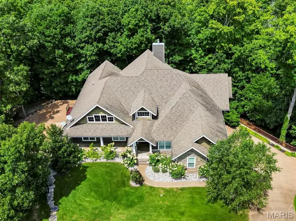 17 Little Lake CT, Troy, MO 63379