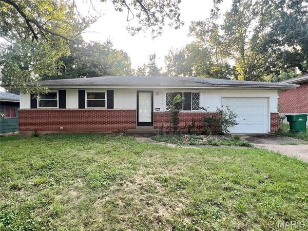 10133 Maraldo PL, St Louis, MO 63137