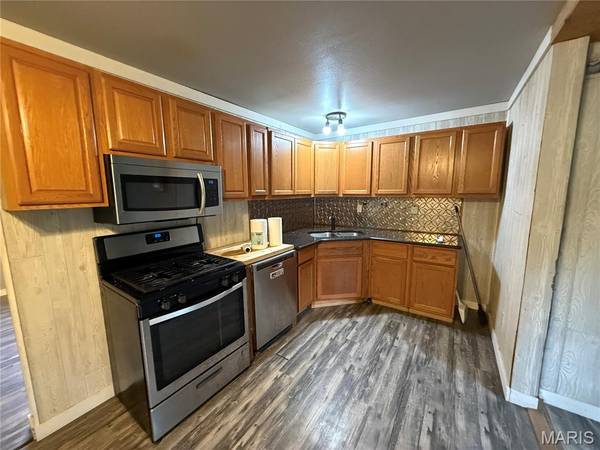 316 Lincoln Dr, Fredericktown, MO 63645