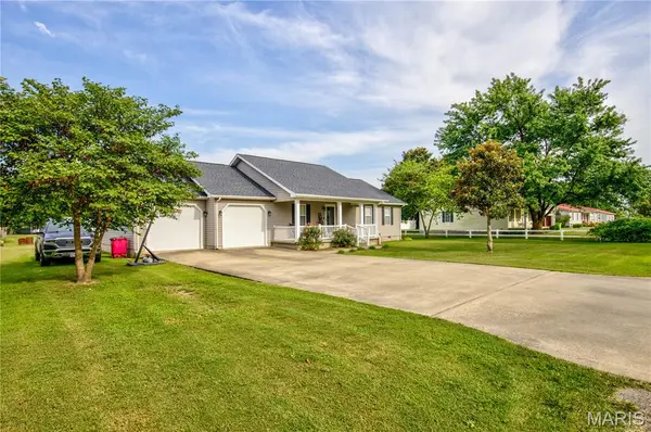355 Margaret Dr, East Prairie, MO 63845