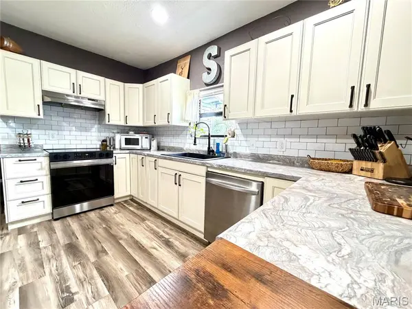 905 E 3rd ST, Salem, MO 65560