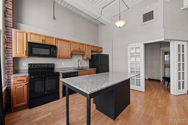507 N 13th ST #302, St Louis, MO 63103