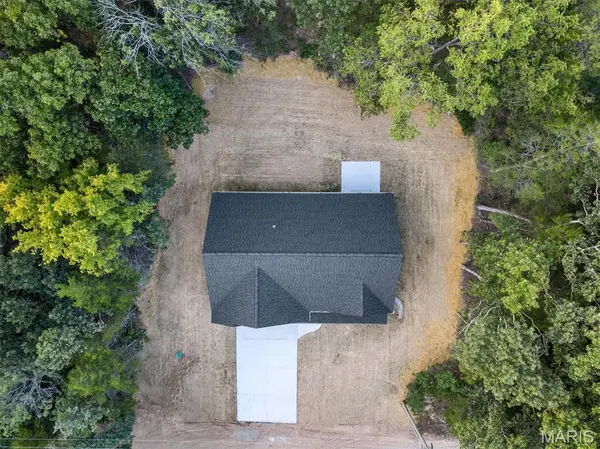 5515 Bon Ron DR, Hillsboro, MO 63050