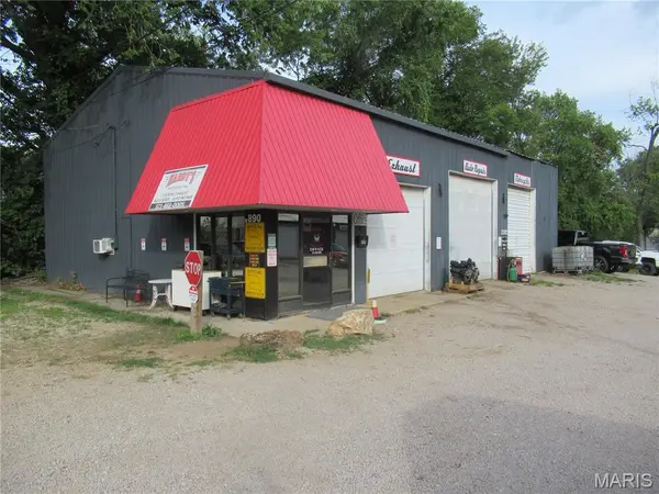 890 W Springfield RD, Sullivan, MO 63080