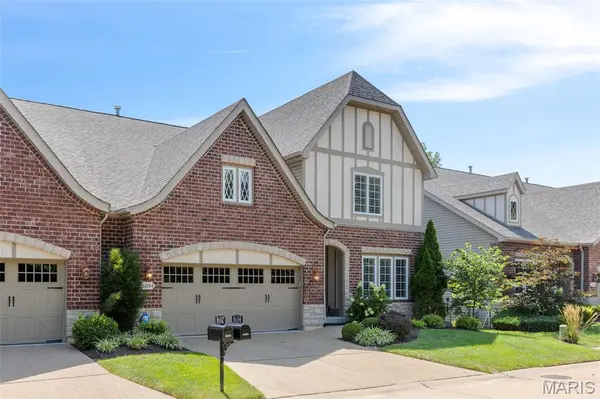 16334 Baxter RD, Chesterfield, MO 63005