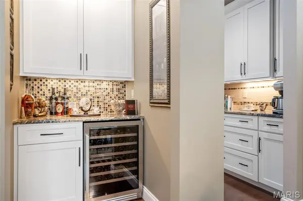 16334 Baxter RD, Chesterfield, MO 63005