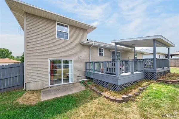 1325 NATHANIEL DR, Lebanon, MO 65536