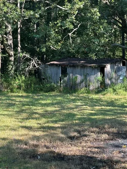 235 Flycatcher Lane, Fairdealing, MO 63939