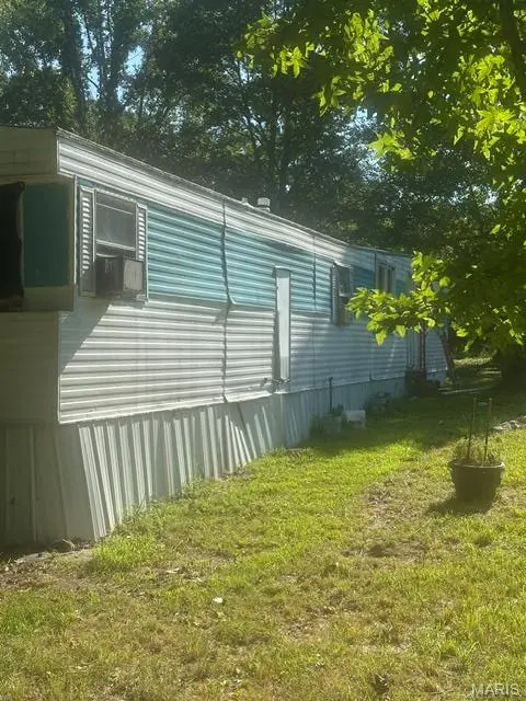 235 Flycatcher Lane, Fairdealing, MO 63939