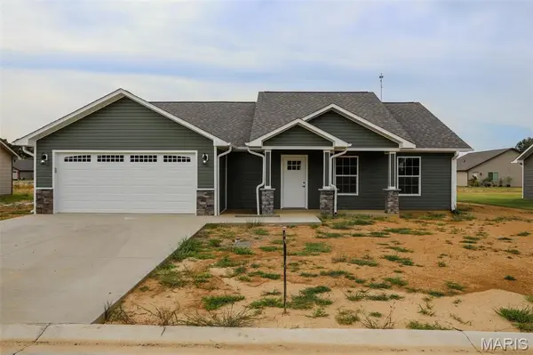 213 Gucci DR, Poplar Bluff, MO 63901