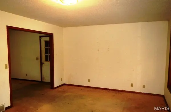 4140 Windmere DR, Hannibal, MO 63401