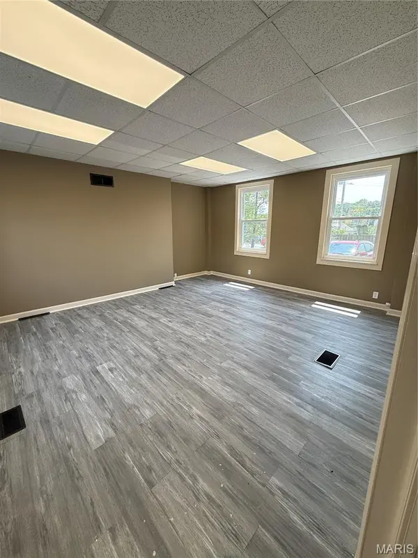 14346 Manchester RD, Manchester, MO 63011