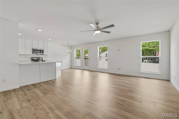 292 Still Creek DR, Lake St Louis, MO 63367