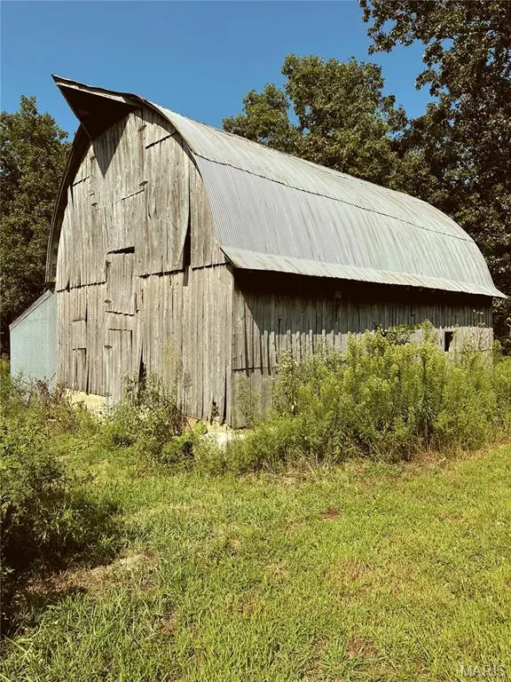 20012 Highway 133, Dixon, MO 65459