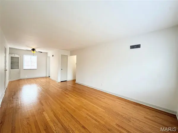5952 Nagel AVE, St Louis, MO 63109
